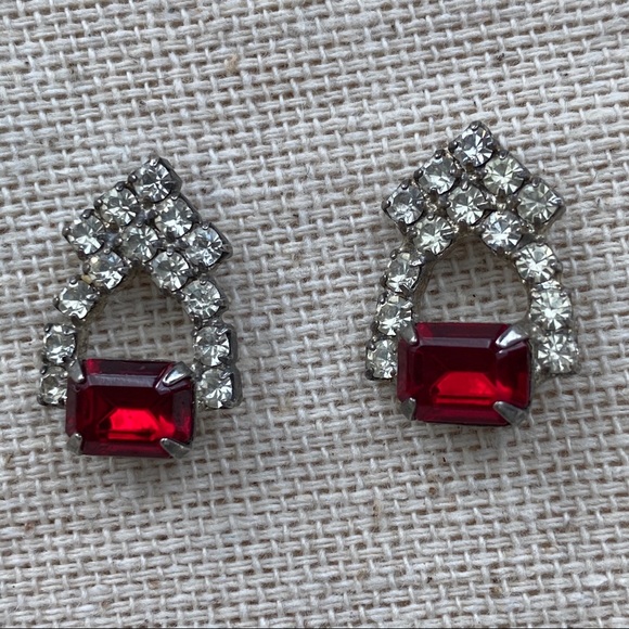 SOLD Vintage Rectangle Red Rhinestone Pierced Earrings - Picture 2 of 4